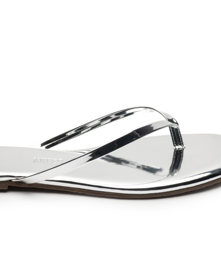 Square Toe Lily Mirror