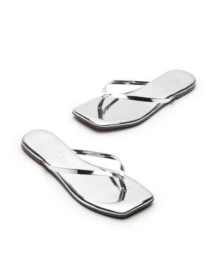 Square Toe Lily Mirror